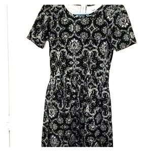 EUC Black Amelia Dress with pockets